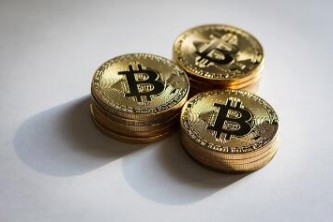 数字货币交易领域：USDT TRC20 流行交易平台及软件下载指南